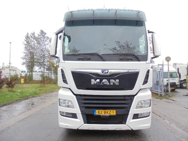 MAN TGX 18.500 XXL LLS-U NEW TYPE TACH0 - Tractor unit: picture 2 MAN TGX 18.500 XXL LLS-U NEW TYPE TACH0 - Tractor unit: picture 2