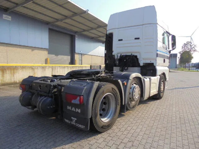 Tractor unit MAN TGX 28.480 6X2 XXL: picture 7