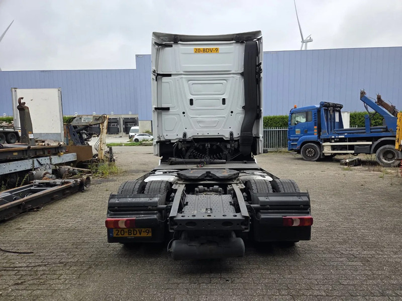 Mercedes-Benz Actros 1842 LS CABINE SCHADE NL TRUCK - Tractor unit: picture 5 Mercedes-Benz Actros 1842 LS CABINE SCHADE NL TRUCK - Tractor unit: picture 5