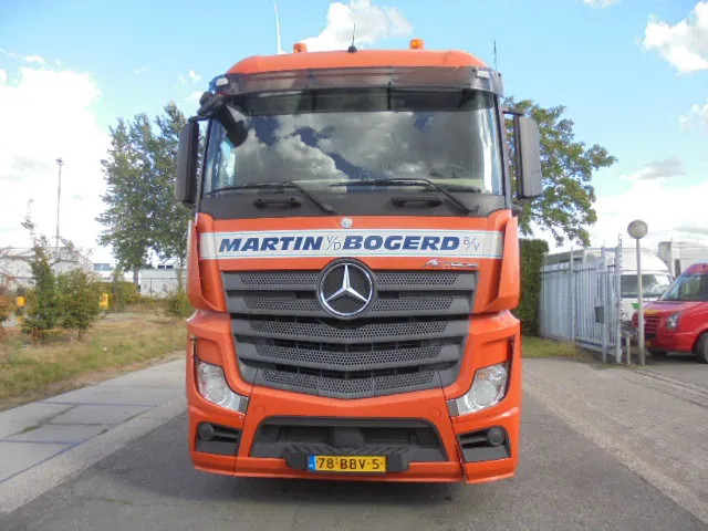 Mercedes-Benz Actros 1842 LS NL TRUCK - Tractor unit: picture 2 Mercedes-Benz Actros 1842 LS NL TRUCK - Tractor unit: picture 2