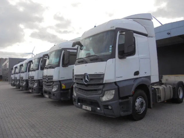 Mercedes-Benz Actros 1943 BELGIUM REGISTRATION TUV 06-2026 12X IN STOCK - Tractor unit: picture 4 Mercedes-Benz Actros 1943 BELGIUM REGISTRATION TUV 06-2026 12X IN STOCK - Tractor unit: picture 4