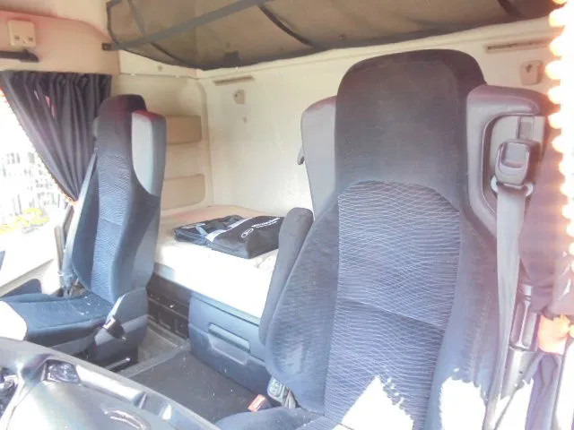 Tractor unit Mercedes-Benz Actros 2343 6X2 VOORLOOPAS: picture 9