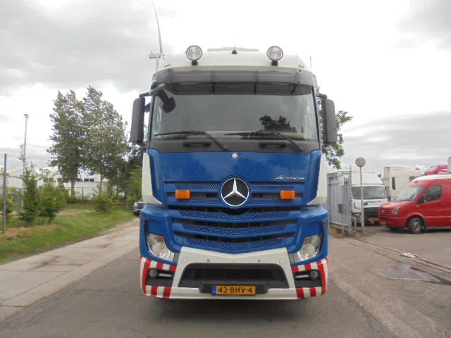 Mercedes-Benz Actros 4158 8X4 NL KENTEKEN - Tractor unit: picture 2 Mercedes-Benz Actros 4158 8X4 NL KENTEKEN - Tractor unit: picture 2