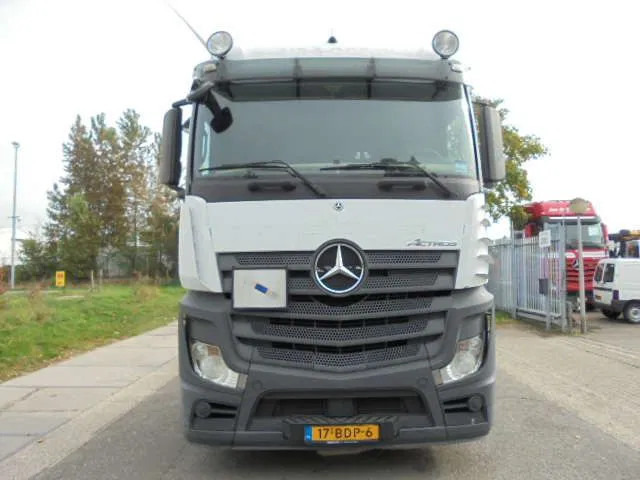 Mercedes-Benz Actros - Tractor unit: picture 2 Mercedes-Benz Actros - Tractor unit: picture 2