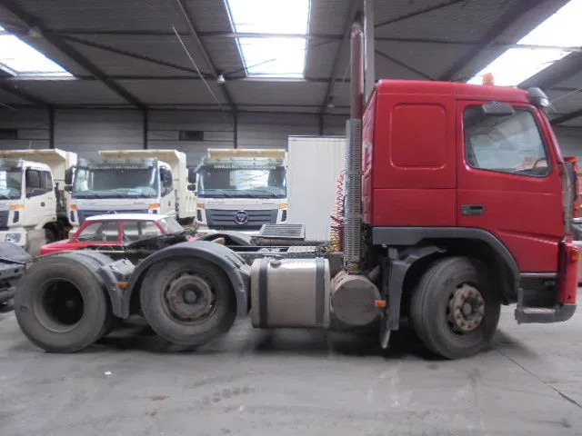 Volvo FM 380 ENGINE NOT OK ONLY PARTS NL TRUCK - Tractor unit: picture 4 Volvo FM 380 ENGINE NOT OK ONLY PARTS NL TRUCK - Tractor unit: picture 4