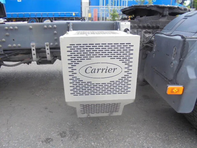 Tractor unit Volvo FM FM 330 TRS KOELUNIT NL TRUCK TUV-APK 19-12-2025: picture 9 Tractor unit Volvo FM FM 330 TRS KOELUNIT NL TRUCK TUV-APK 19-12-2025: picture 9