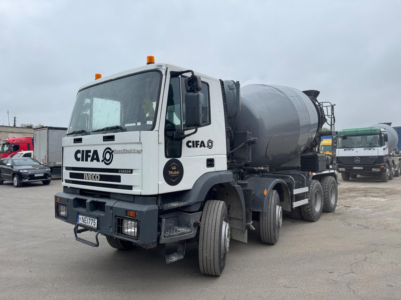 Iveco Eurotraker 340E35, cursor 8 - Concrete mixer truck: picture 1 Iveco Eurotraker 340E35, cursor 8 - Concrete mixer truck: picture 1