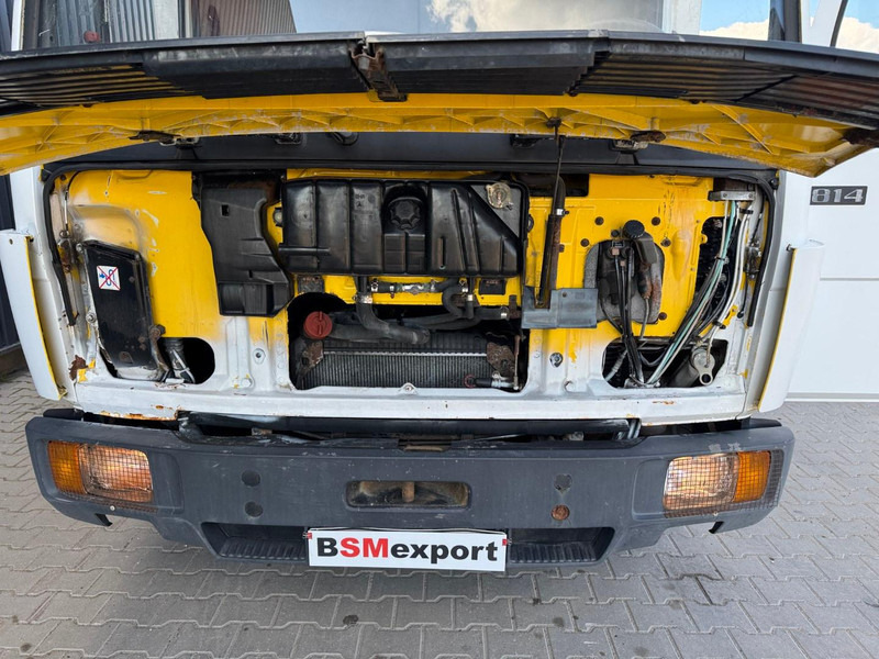 Curtainsider truck Mercedes-Benz 814: picture 18