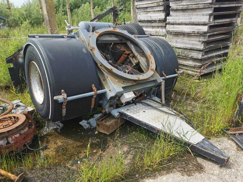 SAF spring suspension axle for trailer - Tire for Truck: picture 1 SAF spring suspension axle for trailer - Tire for Truck: picture 1