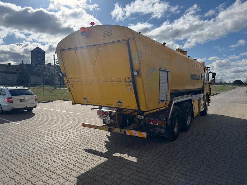 Scania 113.320 vacuum truck - Vacuum truck: picture 3 Scania 113.320 vacuum truck - Vacuum truck: picture 3
