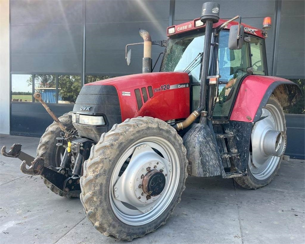 Case IH CVX 120 - Farm tractor: picture 1 Case IH CVX 120 - Farm tractor: picture 1