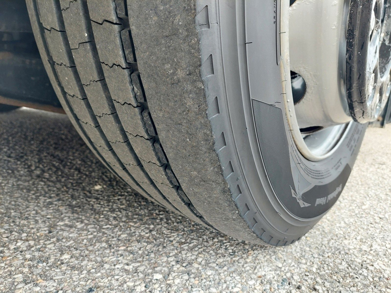 Tractor unit MAN TGX 18.480 4x2 LLS-U: picture 8