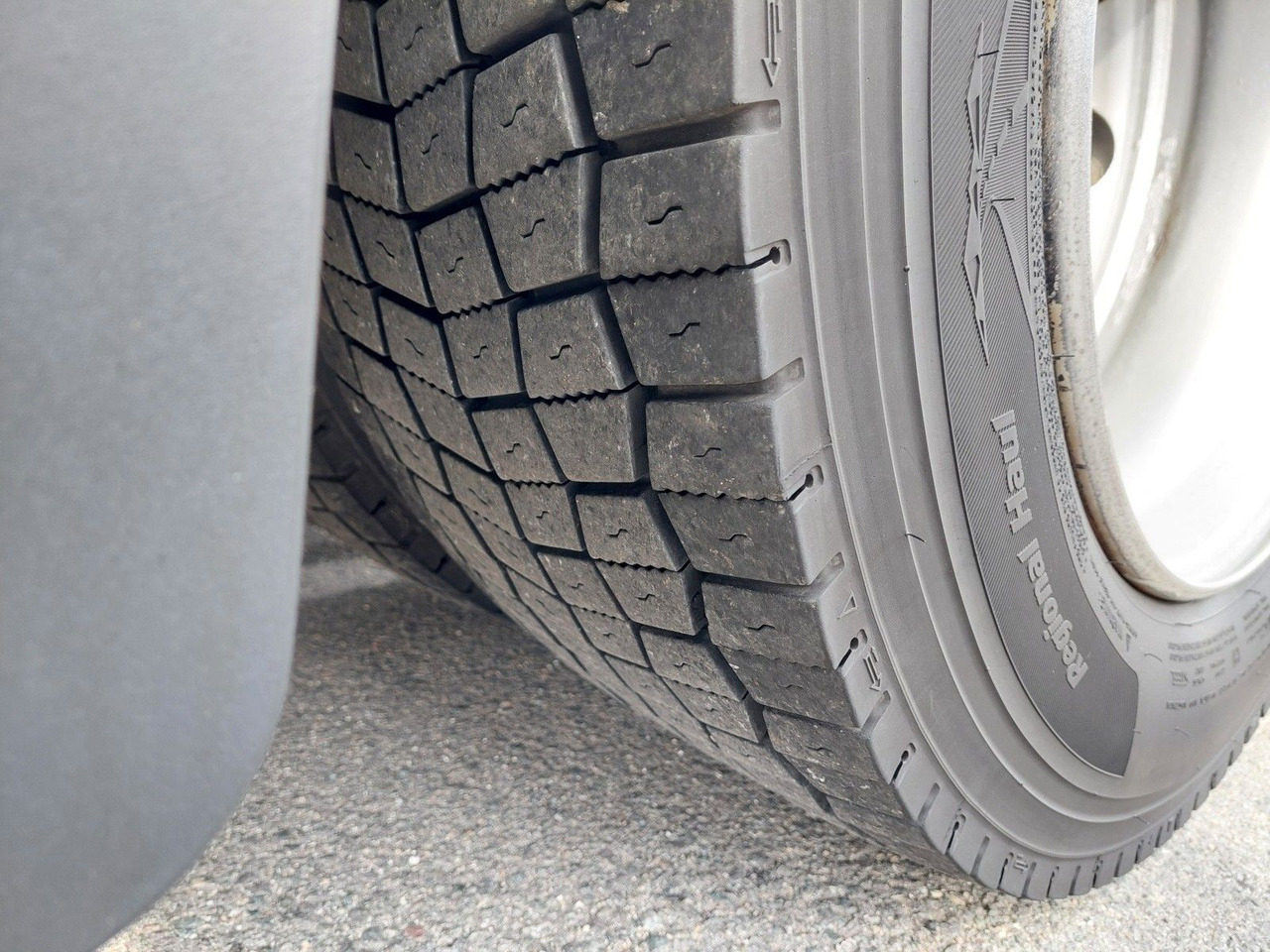 Tractor unit MAN TGX 18.480 4x2 LLS-U: picture 10