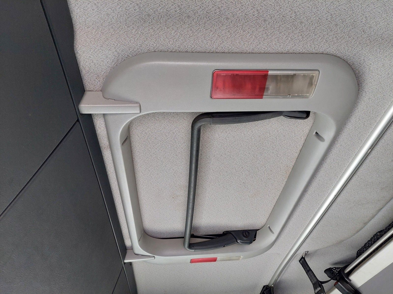 Tractor unit MAN TGX 18.480 4x2 LLS-U: picture 17