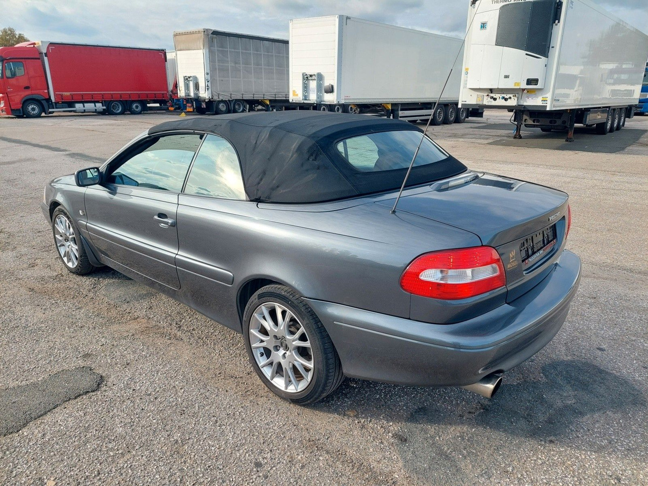 Leasing of  Volvo C70 Cabriolet 2.4 T Volvo C70 Cabriolet 2.4 T: picture 7 Leasing of  Volvo C70 Cabriolet 2.4 T Volvo C70 Cabriolet 2.4 T: picture 7