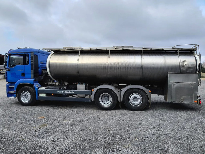 Tank truck for transportation of milk MAN TGA 26.360 INSULATED INOX TANK - 2 COMP - AIRCO - LIFT/STEERING AXLE: picture 7