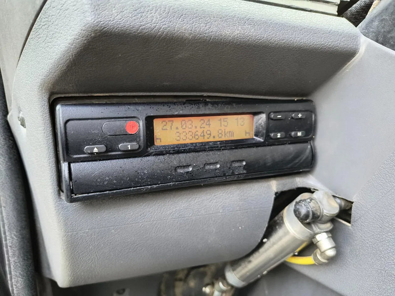 Leasing of Renault Midlum 220 8000L FUEL / CARBURANT TANK - 3 COMP/ A LAMES Renault Midlum 220 8000L FUEL / CARBURANT TANK - 3 COMP/ A LAMES: picture 15