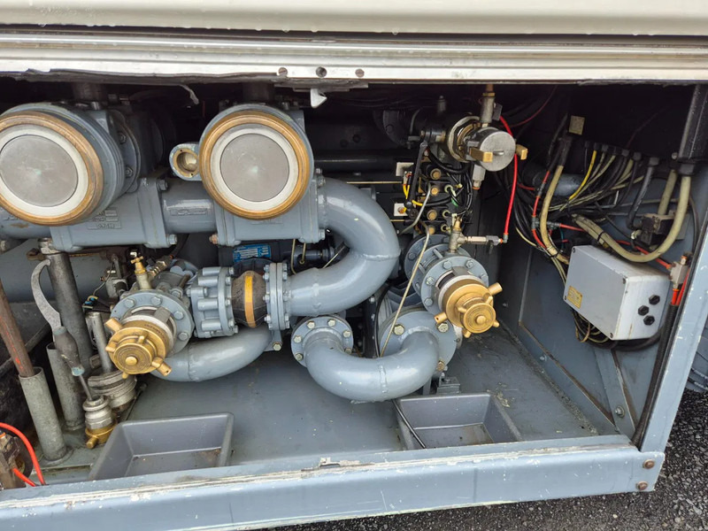 Tank truck for transportation of fuel Scania P270 FUEL / CARBURANT 14000L - 4 COMP: picture 17