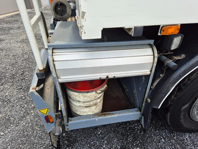 Tank truck for transportation of fuel Scania P270 FUEL / CARBURANT 14000L - 4 COMP: picture 18