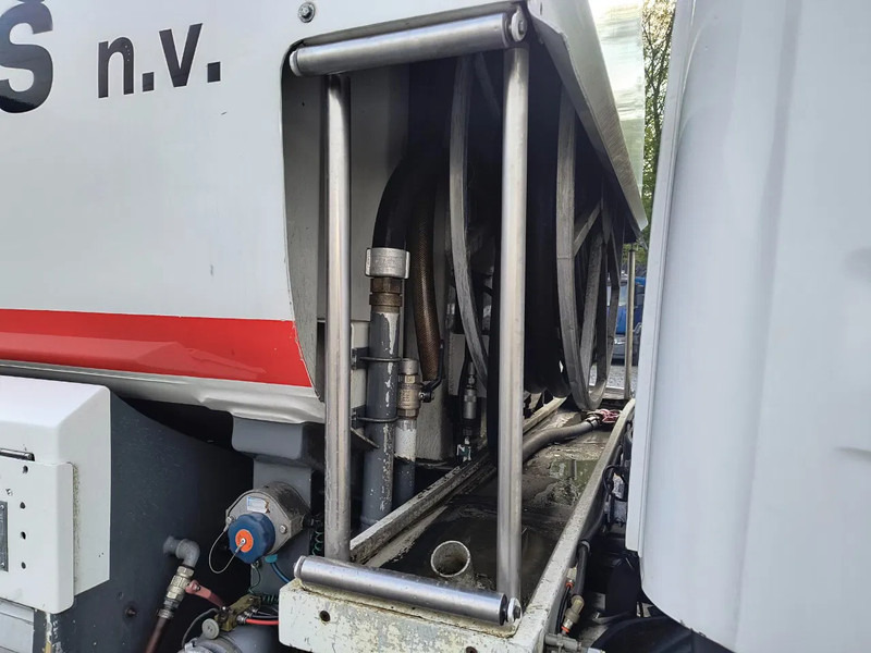 Tank truck for transportation of fuel Scania P280 13000L FUEL/CARBURANT TANK - 4 COMP: picture 15