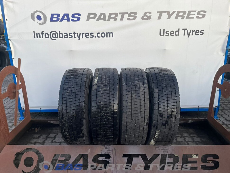 Continental Continental 305/70R19.5 Hybrid HD3 148/145 M M+S 3PMSF gebruikte set - Tire for Truck: picture 1 Continental Continental 305/70R19.5 Hybrid HD3 148/145 M M+S 3PMSF gebruikte set - Tire for Truck: picture 1