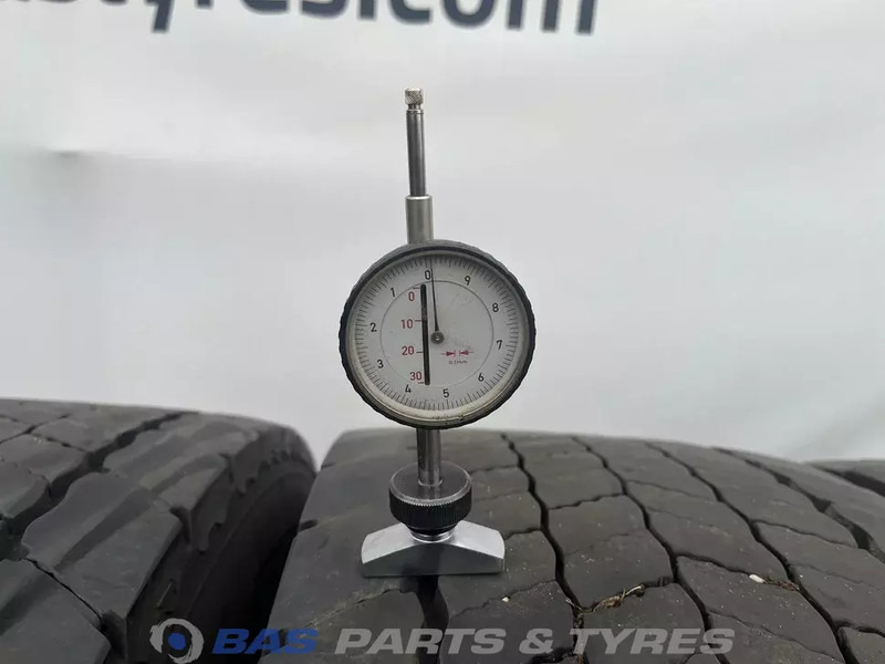 Continental Continental 315/70R22.5 Eco HD5 154/150 M+S 3PMSF gebruikte set - Tire for Truck: picture 3 Continental Continental 315/70R22.5 Eco HD5 154/150 M+S 3PMSF gebruikte set - Tire for Truck: picture 3