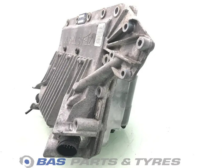 DAF Versnellingsbakdeksel DAF 1913205 - Gearbox for Truck: picture 2 DAF Versnellingsbakdeksel DAF 1913205 - Gearbox for Truck: picture 2