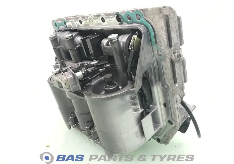 DAF Versnellingsbakdeksel DAF 1913205 - Gearbox for Truck: picture 5 DAF Versnellingsbakdeksel DAF 1913205 - Gearbox for Truck: picture 5