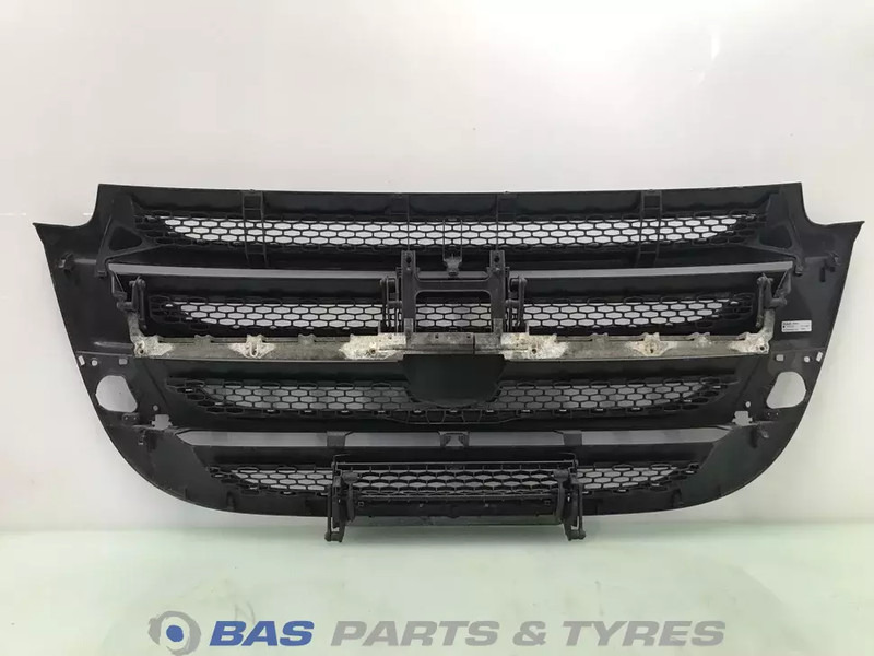 DAF XF106 Grille DAF 1886591 - Grill for Truck: picture 2 DAF XF106 Grille DAF 1886591 - Grill for Truck: picture 2