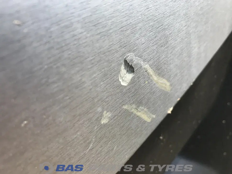 DAF XF106 Grille DAF 1892076 - Grill for Truck: picture 3 DAF XF106 Grille DAF 1892076 - Grill for Truck: picture 3