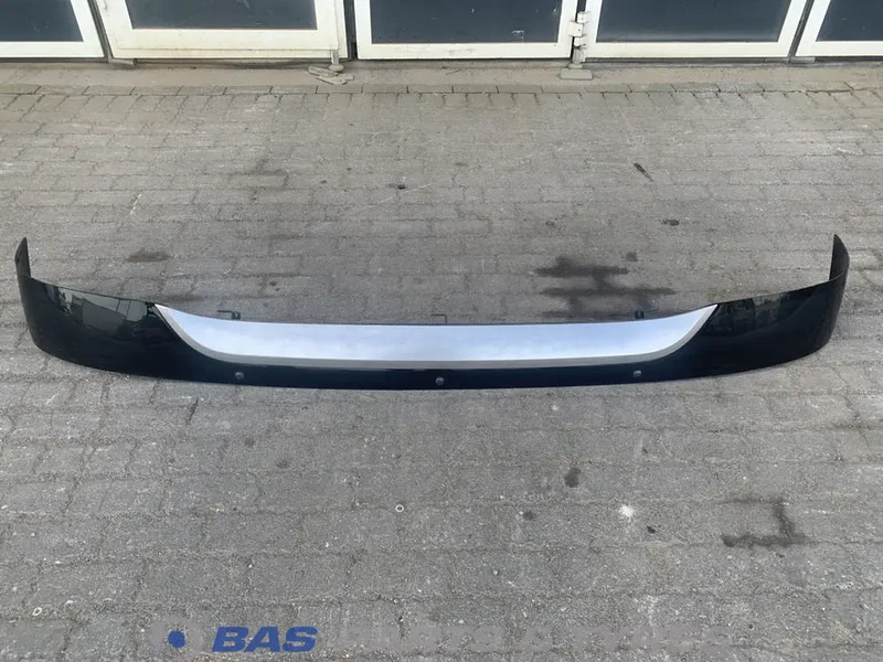DAF XF106 - Sun visor for Truck: picture 1 DAF XF106 - Sun visor for Truck: picture 1