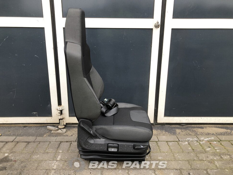 MAN Bijrijdersstoel MAN 81623106394 - Seat for Truck: picture 4 MAN Bijrijdersstoel MAN 81623106394 - Seat for Truck: picture 4