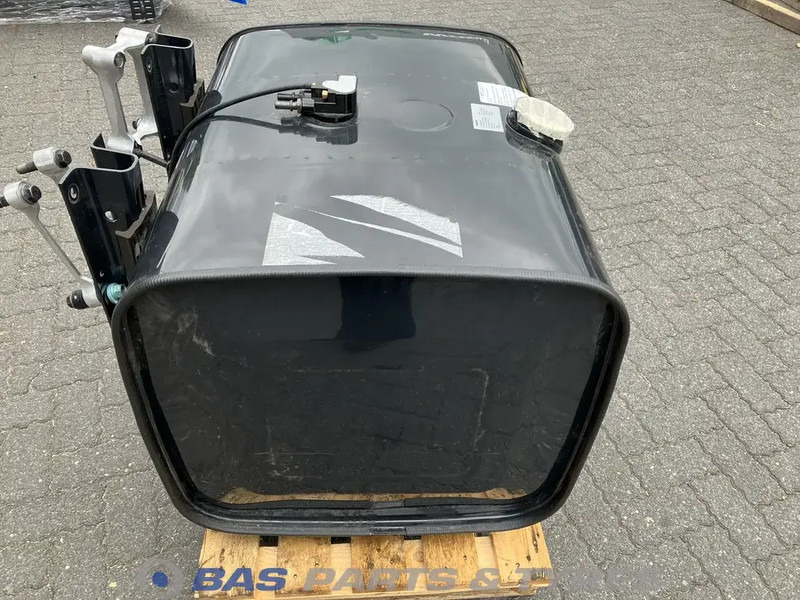 MAN - Fuel tank for Truck: picture 2 MAN - Fuel tank for Truck: picture 2