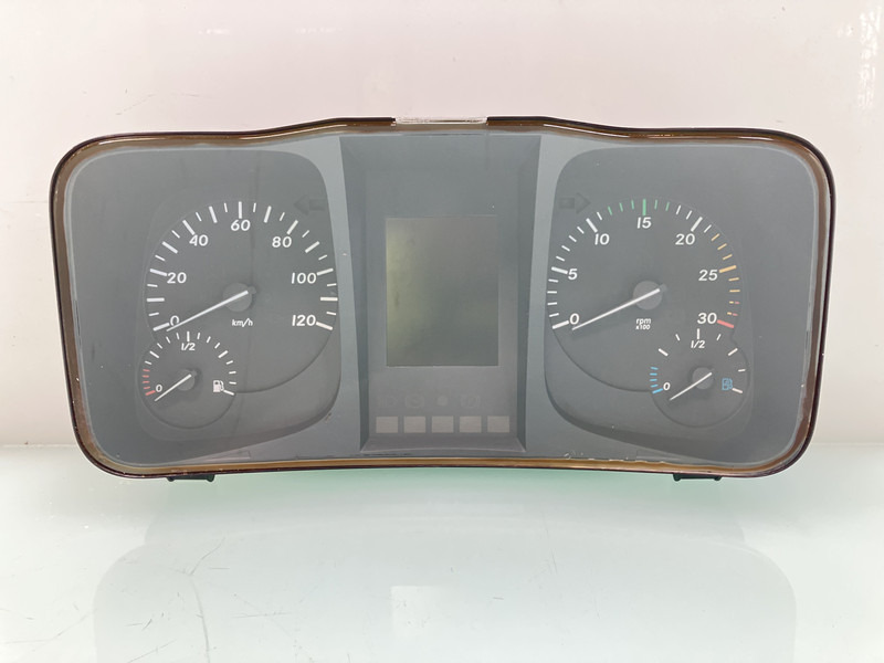 Mercedes-Benz Antos MP4 - Dashboard for Truck: picture 1 Mercedes-Benz Antos MP4 - Dashboard for Truck: picture 1