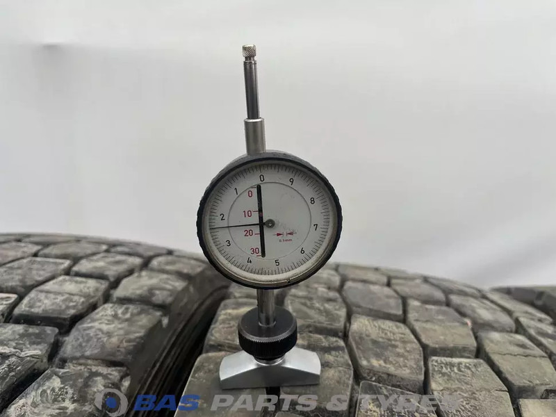 Michelin Michelin 275/70R22.5 X Multi D 148/145 M+S 3PMSF gebruikte set - Tire for Truck: picture 3 Michelin Michelin 275/70R22.5 X Multi D 148/145 M+S 3PMSF gebruikte set - Tire for Truck: picture 3