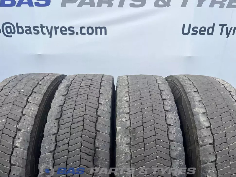 Michelin Remix Michelin Remix 315/80R22.5 X Multi D 156/150 M+S 3PMSF gebruikte set - Tire for Truck: picture 2 Michelin Remix Michelin Remix 315/80R22.5 X Multi D 156/150 M+S 3PMSF gebruikte set - Tire for Truck: picture 2