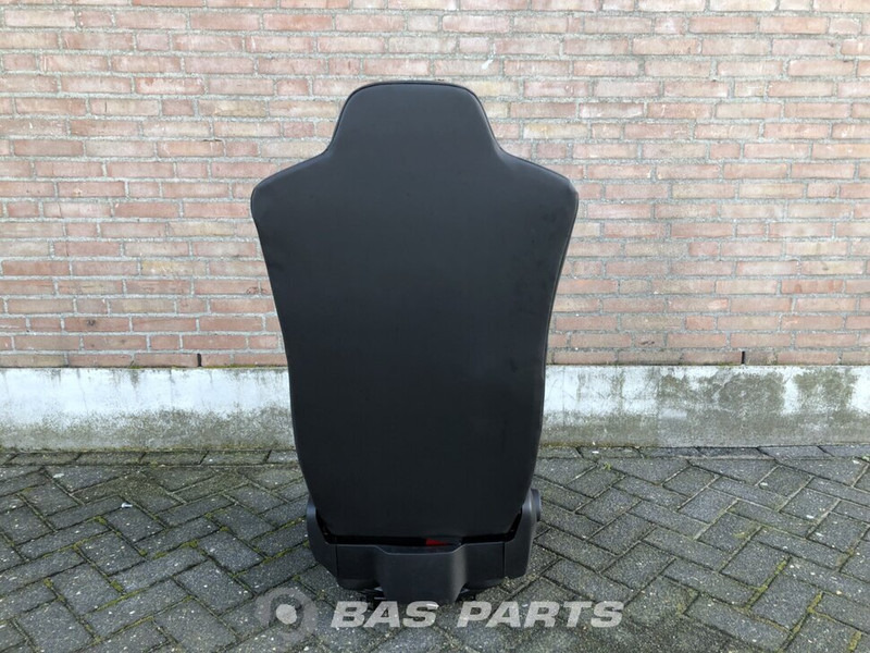 Renault Bijrijdersstoel Renault 7421879987 - Seat for Truck: picture 3 Renault Bijrijdersstoel Renault 7421879987 - Seat for Truck: picture 3