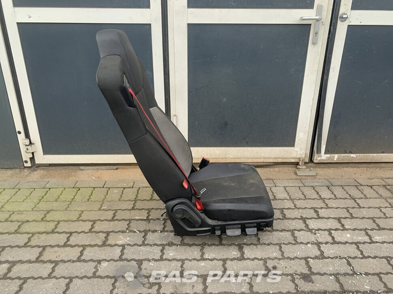 Renault D-Serie Bijrijdersstoel Renault 7421876318 - Seat for Truck: picture 4 Renault D-Serie Bijrijdersstoel Renault 7421876318 - Seat for Truck: picture 4