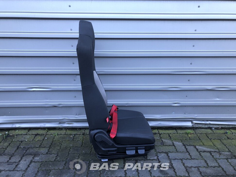 Renault D-Serie Bijrijdersstoel Renault 7482514739 - Seat for Truck: picture 4 Renault D-Serie Bijrijdersstoel Renault 7482514739 - Seat for Truck: picture 4