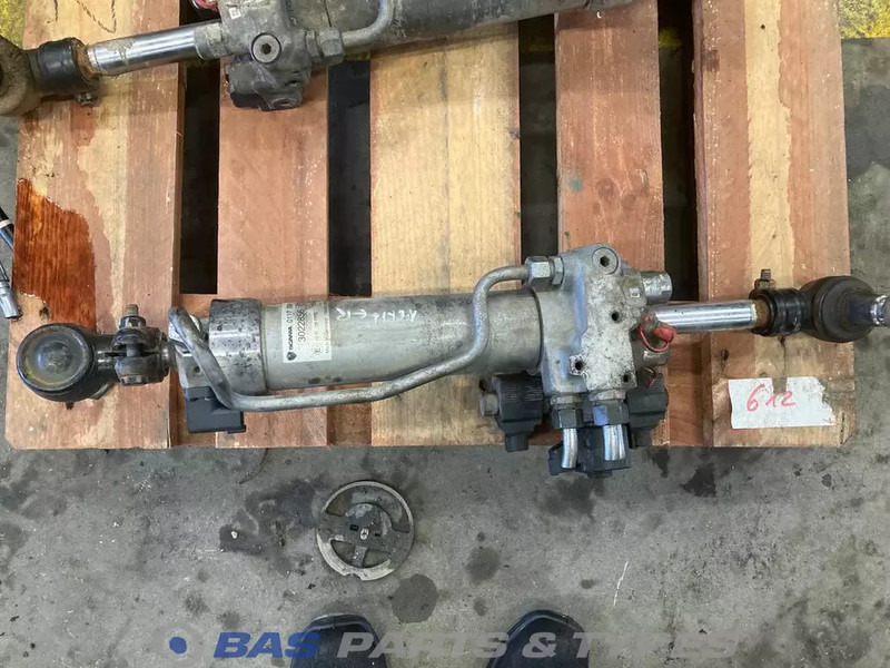 Scania Stuurcilinder Scania 2420899 - Steering for Truck: picture 1 Scania Stuurcilinder Scania 2420899 - Steering for Truck: picture 1