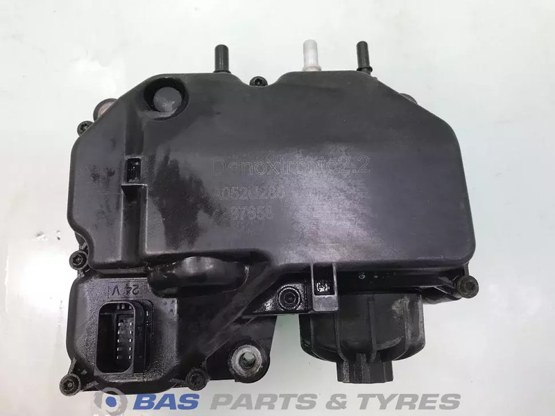 DAF AdBlue pomp DAF 1819797 - Spare parts for Truck: picture 1 DAF AdBlue pomp DAF 1819797 - Spare parts for Truck: picture 1