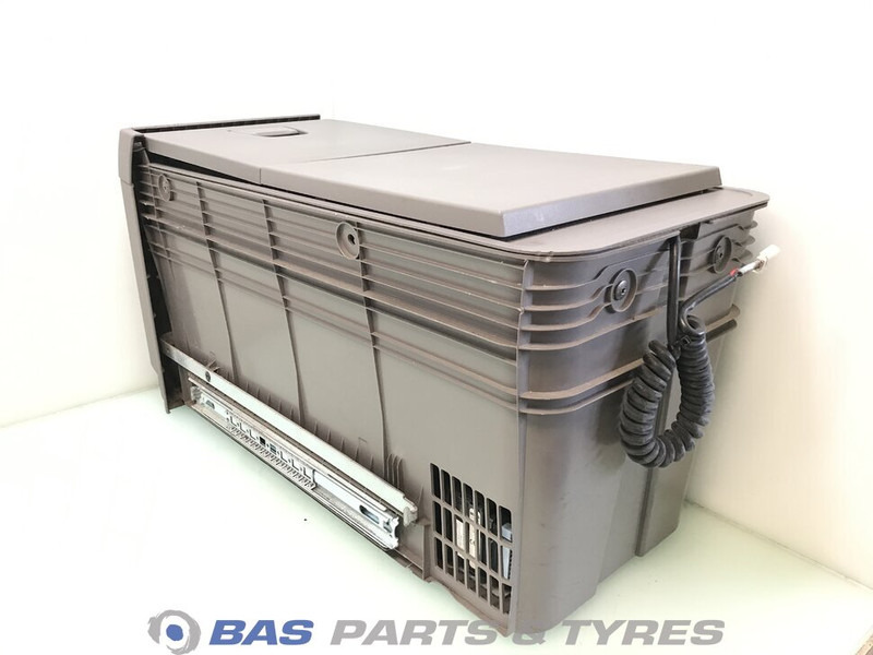 Scania S-Serie NextGen Koelkast Scania 40 Liter 2706575 - Spare parts for Truck: picture 3 Scania S-Serie NextGen Koelkast Scania 40 Liter 2706575 - Spare parts for Truck: picture 3