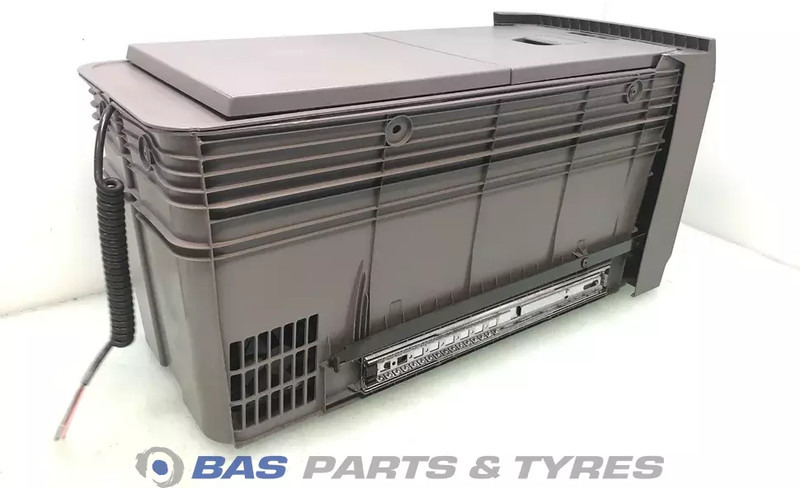 Scania S-Serie NextGen Koelkast Scania 40 Liter 2706575 - Spare parts for Truck: picture 4 Scania S-Serie NextGen Koelkast Scania 40 Liter 2706575 - Spare parts for Truck: picture 4