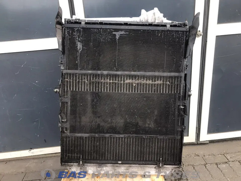 Volvo FH4 Koelerpakket Volvo G13C 460 K5 21208268 - Radiator for Truck: picture 2 Volvo FH4 Koelerpakket Volvo G13C 460 K5 21208268 - Radiator for Truck: picture 2