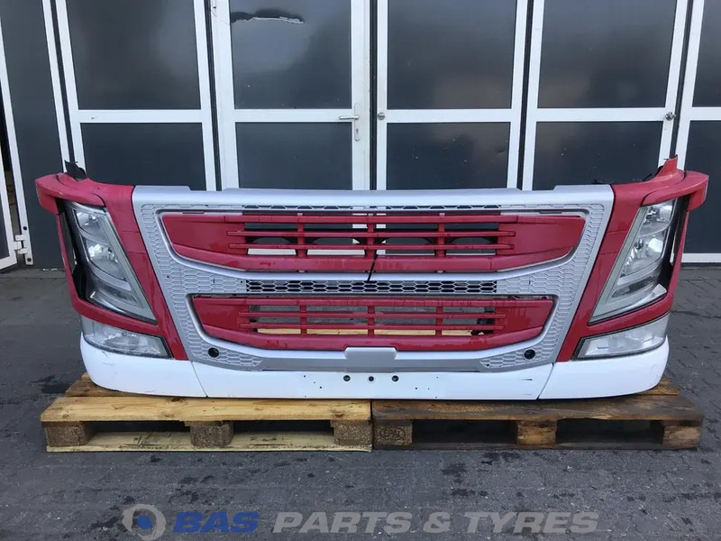 Volvo FM4 Bumper Volvo 21221129 - Bumper for Truck: picture 1 Volvo FM4 Bumper Volvo 21221129 - Bumper for Truck: picture 1