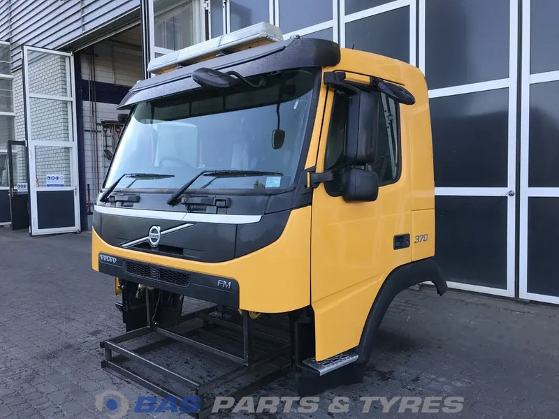 Volvo FM4 Volvo Day Cab L1EH1 3175942 - Cab and interior for Truck: picture 1 Volvo FM4 Volvo Day Cab L1EH1 3175942 - Cab and interior for Truck: picture 1