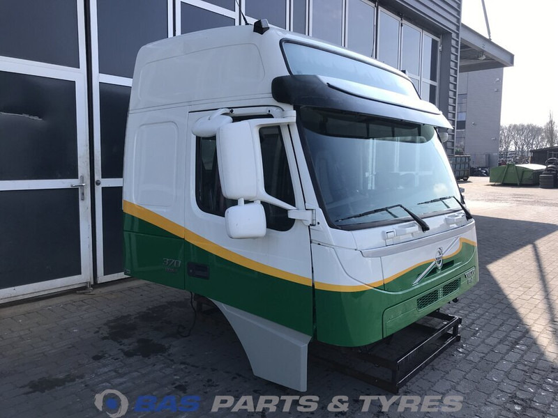 Volvo FM4 Volvo Globetrotter L2H2 3980267 - Cab and interior for Truck: picture 2 Volvo FM4 Volvo Globetrotter L2H2 3980267 - Cab and interior for Truck: picture 2