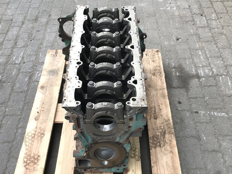Volvo - Cylinder block for Truck: picture 2 Volvo - Cylinder block for Truck: picture 2