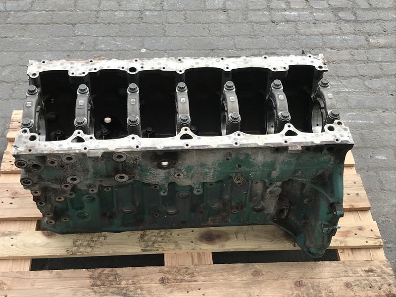 Volvo - Cylinder block for Truck: picture 3 Volvo - Cylinder block for Truck: picture 3