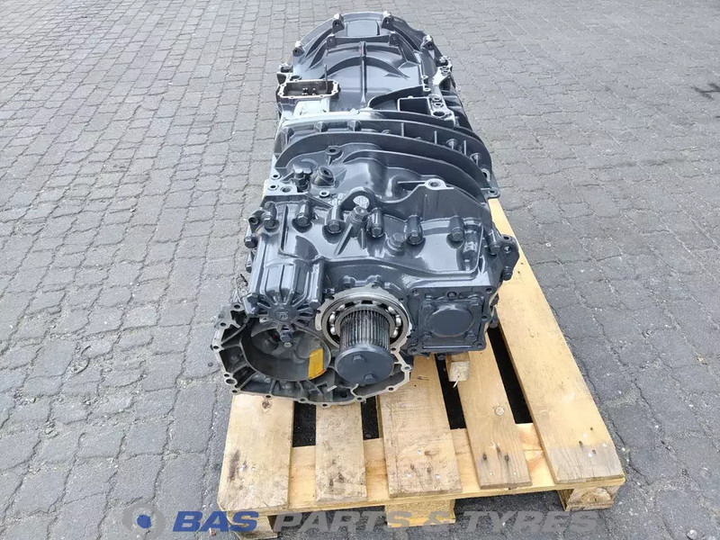 ZF - Gearbox for Truck: picture 2 ZF - Gearbox for Truck: picture 2